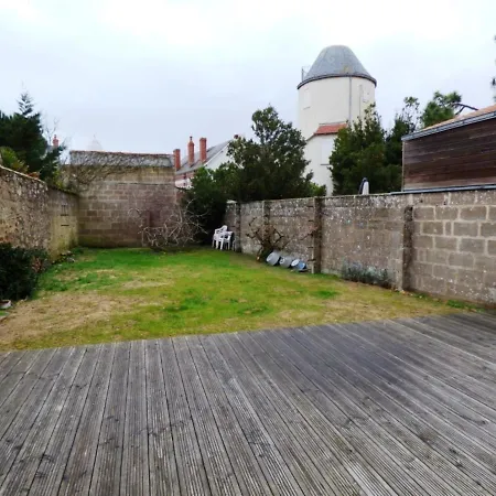 Maison Les Sables-d'olonne, 5 Pieces, 6 Personnes - Fr-1-427-76 빌라 *